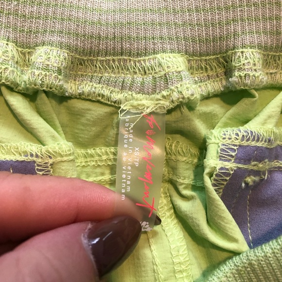 Free People Cascade Oversized Joggers With Pockets In Limeade. NWT! Sz XS - Picture 6 of 8